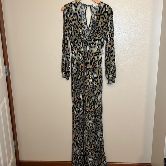 Leopard Animal Print Slit Sleeves Jumpsuit Romper - Picture 1 of 12
